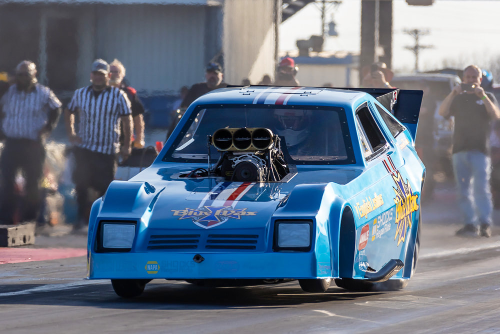 Funny Car Chaos!